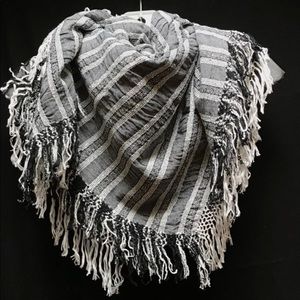 COPY - Moroccan fringe scarf silver jabba stripe